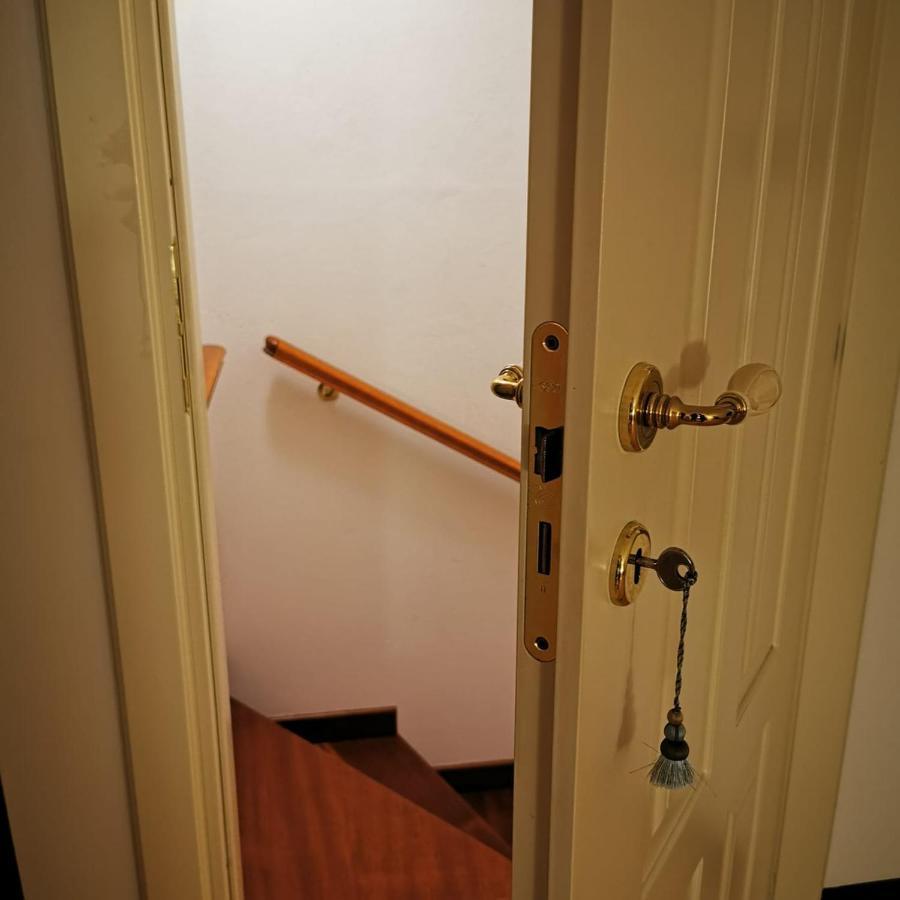 Room N.22 Suite & Apartment Таранто Экстерьер фото